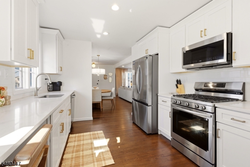 152 Remsen Avenue Woodbridge NJ 07001