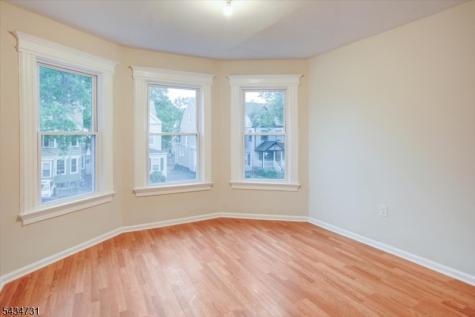 163 Greenwood Avenue East Orange NJ 07017