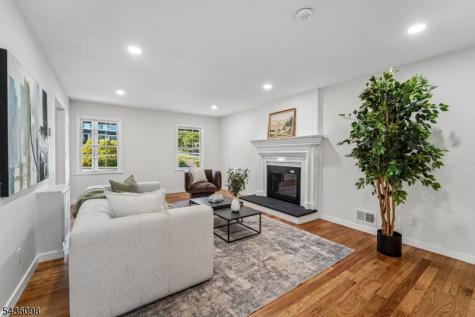 14 Witkowski Way Wayne NJ 07470