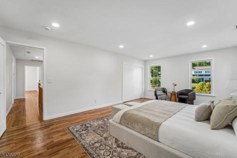 14 Witkowski Way Wayne NJ 07470
