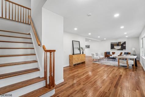 14 Witkowski Way Wayne NJ 07470
