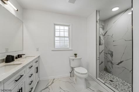 14 Witkowski Way Wayne NJ 07470