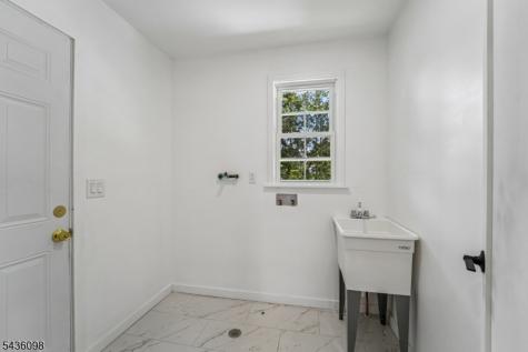 14 Witkowski Way Wayne NJ 07470