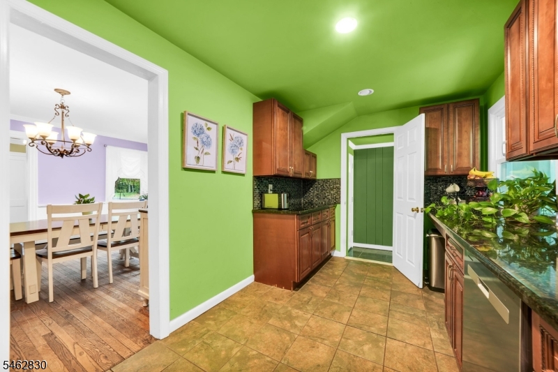 2090 Raritan Road Scotch Plains NJ 07076