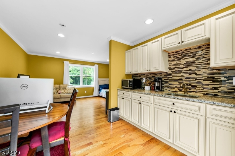 2090 Raritan Road Scotch Plains NJ 07076