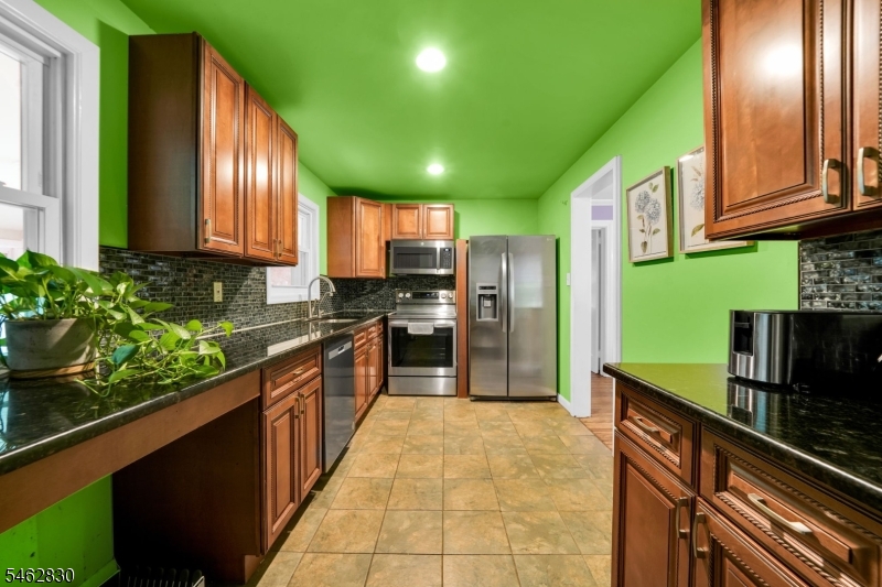 2090 Raritan Road Scotch Plains NJ 07076