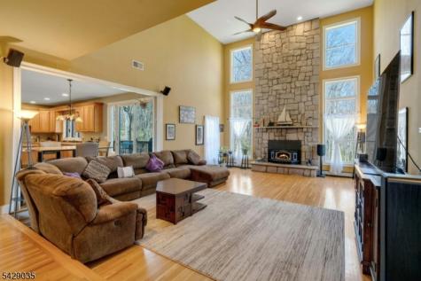 13 Greenfield Hill Sparta NJ 07871