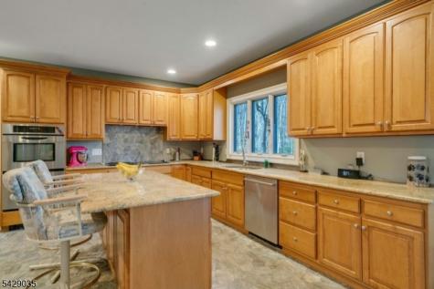 13 Greenfield Hill Sparta NJ 07871