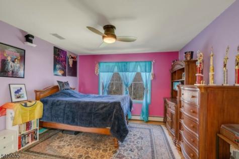 13 Greenfield Hill Sparta NJ 07871