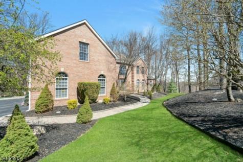 13 Greenfield Hill Sparta NJ 07871