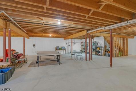 13 Greenfield Hill Sparta NJ 07871