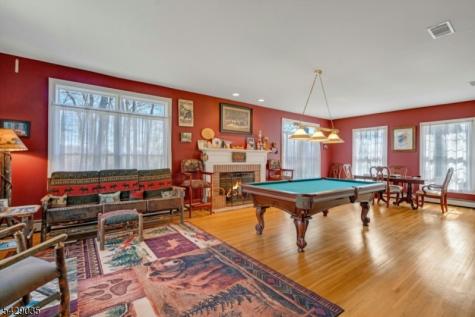13 Greenfield Hill Sparta NJ 07871