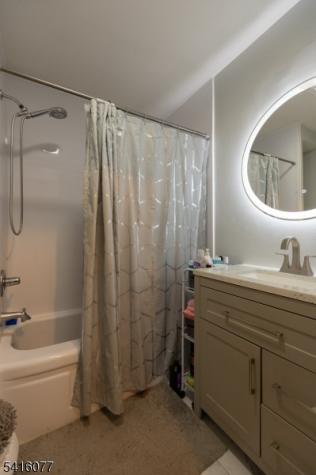 806 Lincoln Street Linden NJ 07036