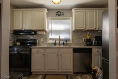 806 Lincoln Street Linden NJ 07036