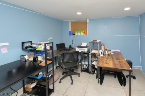 135 Scheerer Avenue Newark NJ 07112