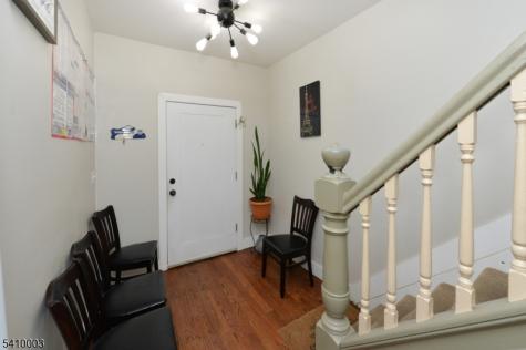 135 Scheerer Avenue Newark NJ 07112
