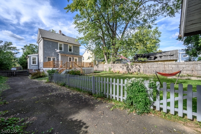 102 Grandview Avenue North Plainfield NJ 07060