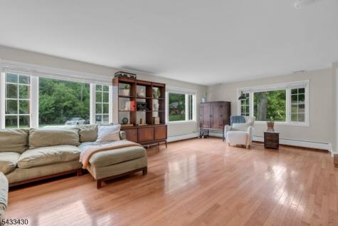 30 Laurel Drive Wayne NJ 07470