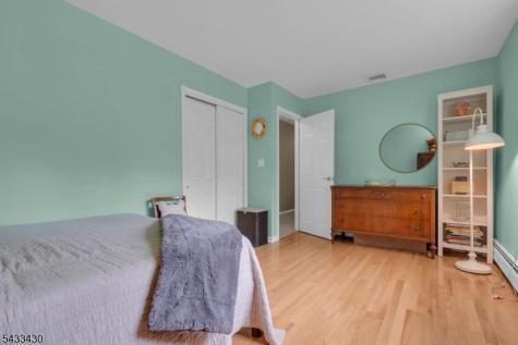 30 Laurel Drive Wayne NJ 07470