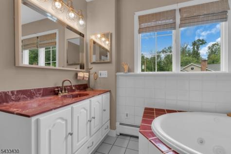 30 Laurel Drive Wayne NJ 07470