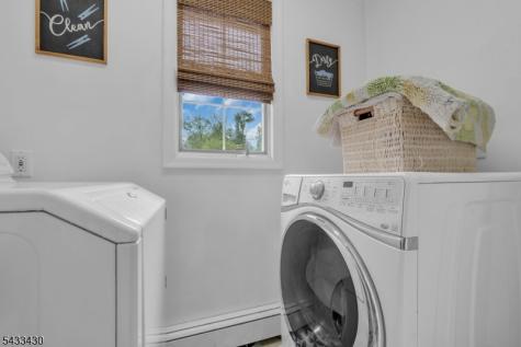 30 Laurel Drive Wayne NJ 07470