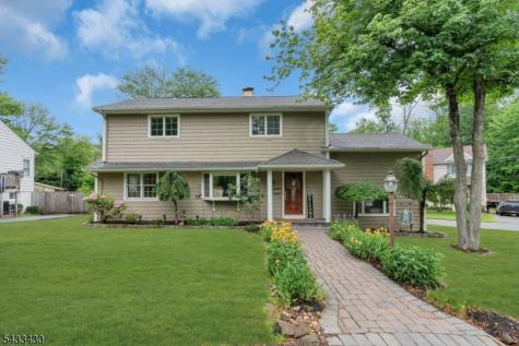 30 Laurel Drive Wayne NJ 07470