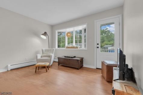 30 Laurel Drive Wayne NJ 07470