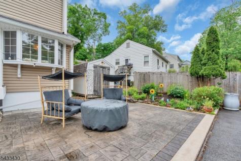 30 Laurel Drive Wayne NJ 07470
