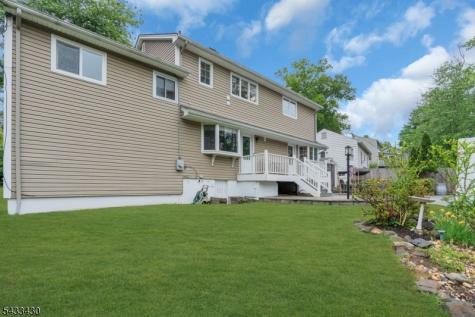 30 Laurel Drive Wayne NJ 07470