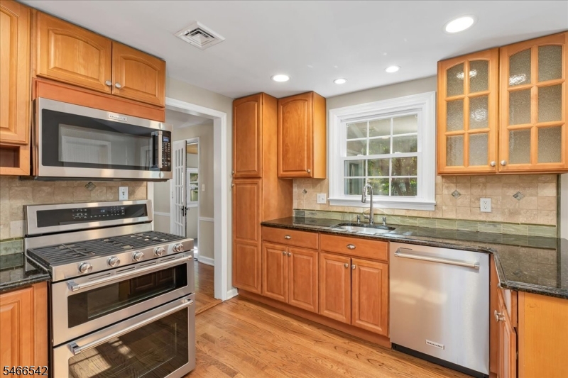16 Hillside Place Cranford NJ 07016