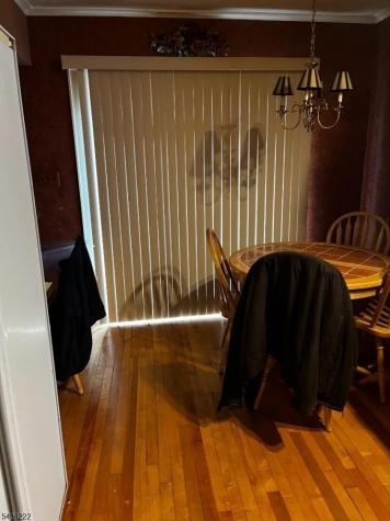 8 Beach Road Verona NJ 07044