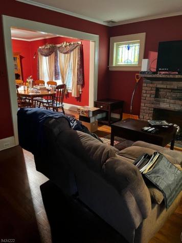 8 Beach Road Verona NJ 07044