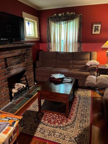 8 Beach Road Verona NJ 07044