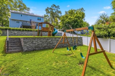 46 Edgemere Road Livingston NJ 07039
