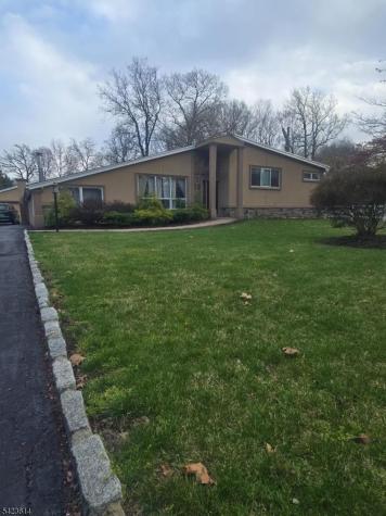 6 Wills Avenue Wayne NJ 07470