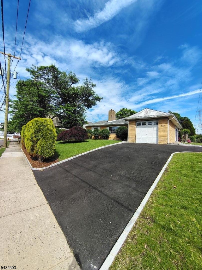 442 River Road North Arlington NJ 07031