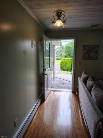 442 River Road North Arlington NJ 07031