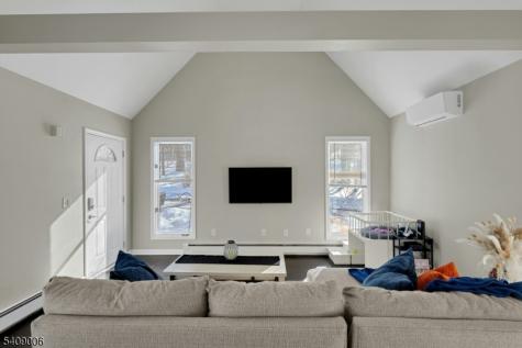 3 Redmans Drive Jefferson NJ 07438