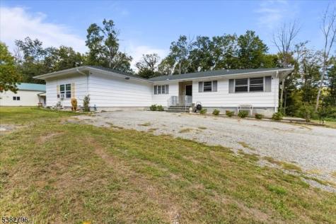 1243 State Route 23 Wantage NJ 07461