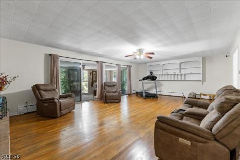 1243 State Route 23 Wantage NJ 07461