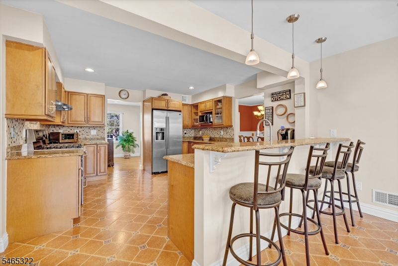 124 Mountain Avenue Warren NJ 07059