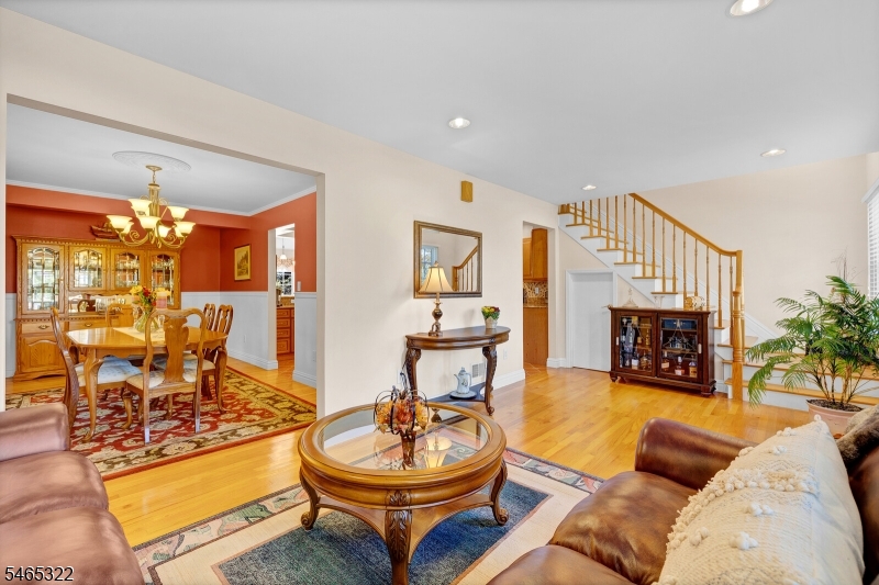 124 Mountain Avenue Warren NJ 07059