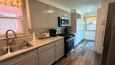 14 Dodd Terrace East Orange NJ 07017