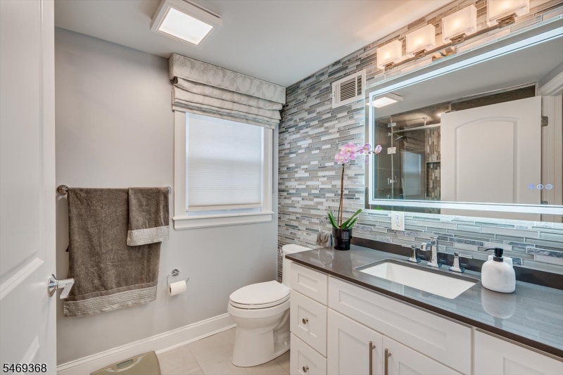 2465 Brentwood Road Union NJ 07083