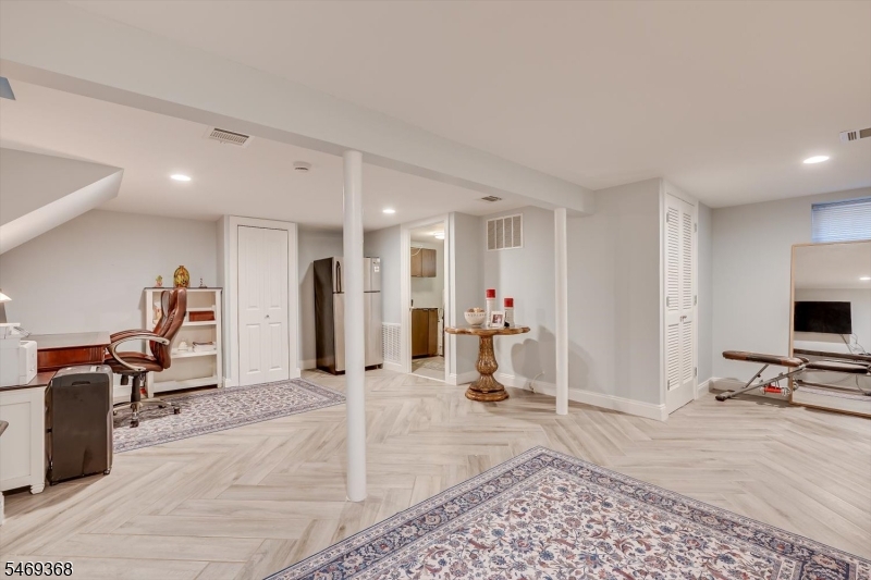 2465 Brentwood Road Union NJ 07083