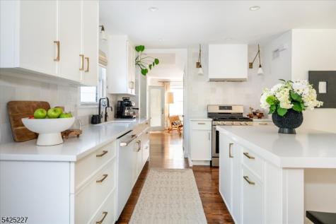 583 Highland Avenue Montclair NJ 07043