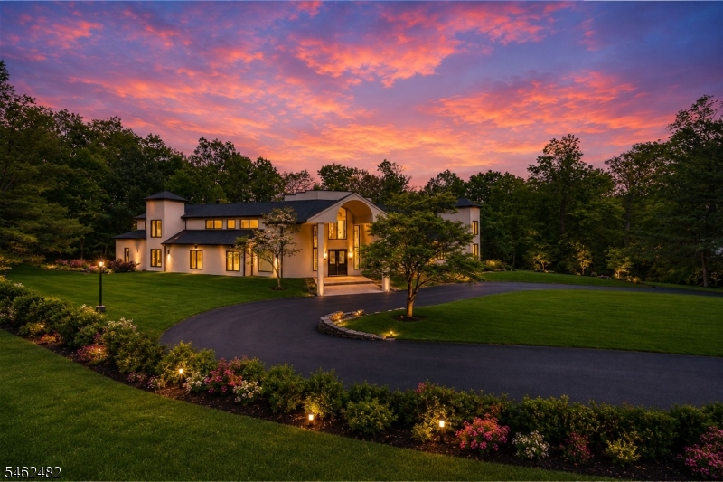 809 West Shore Drive Kinnelon NJ 07405