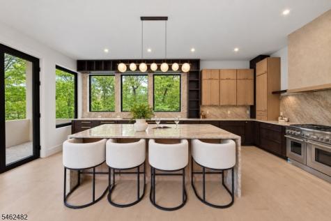 809 West Shore Drive Kinnelon NJ 07405