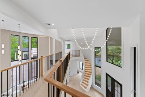 809 West Shore Drive Kinnelon NJ 07405