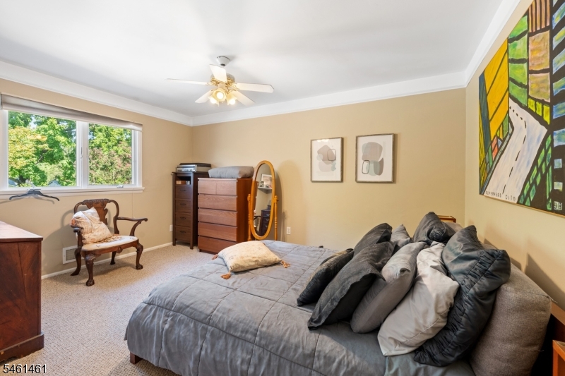 6 Martin Lane Hamilton NJ 08619